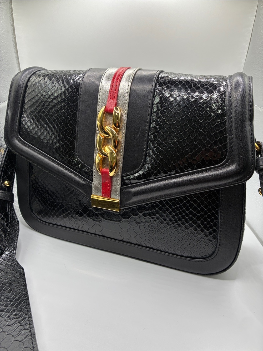 Nino Rossi Portofino Signature Crossbody